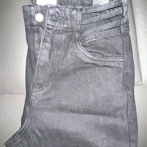 Black super high rise trendy jeans. Straight